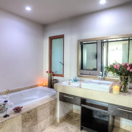 Vallarta Shores Beach Hotel Puerto Vallarta Extérieur photo